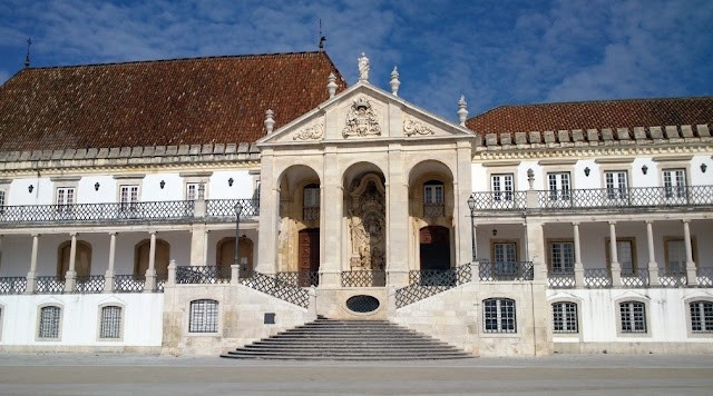 Universidade Coimbra Via Latina