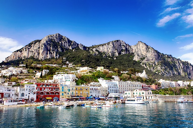 melhores escapadinhas românticas em Itália Capri