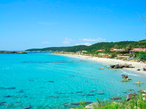Melhores praias para crianças em Menorca Santo Tomas
