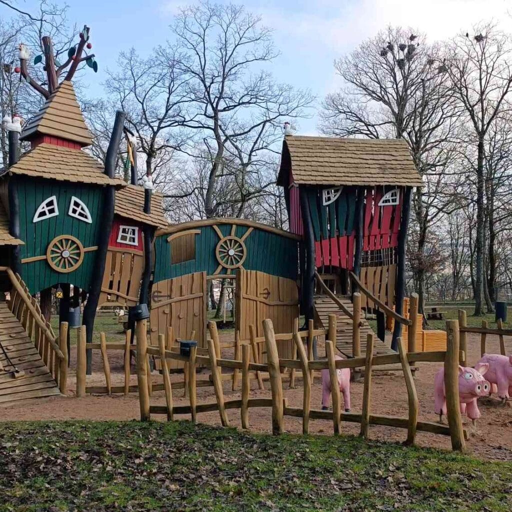 Parque temático da quinta - Gasperich Luxemburgo Melhores parques infantis Luxemburgo