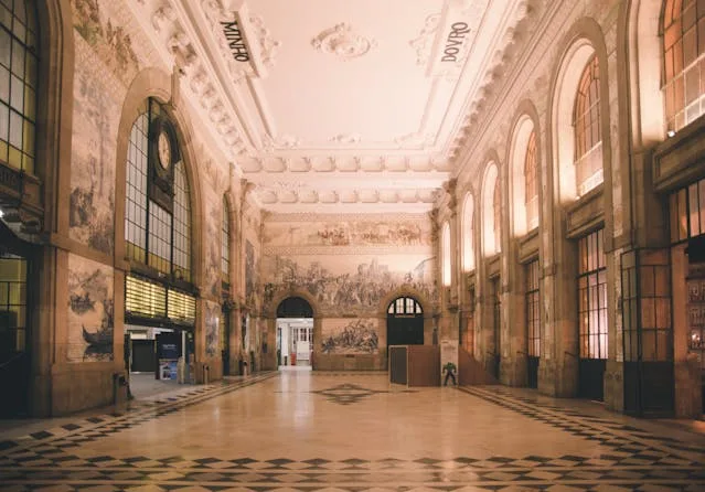 Azulejos na Estação de São Bento