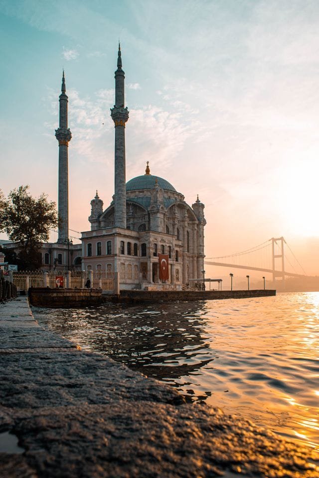 Bairro de Ortaköy e Mesquita de Ortaköy