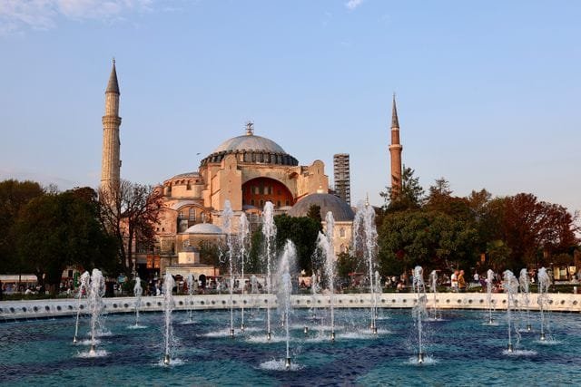 Hagia Sophia (Santa Sofia)