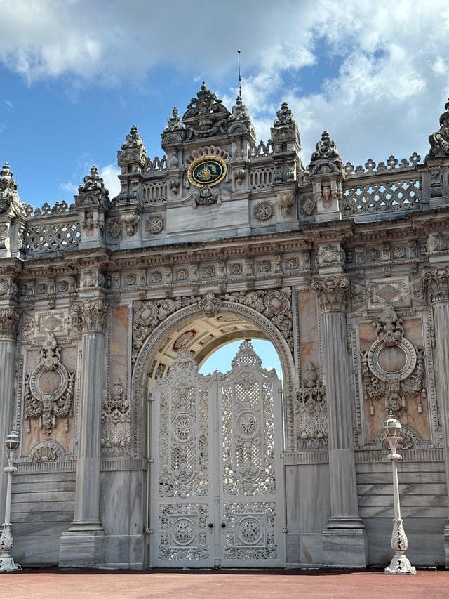 Palácio Dolmabahçe (Lado Europeu)