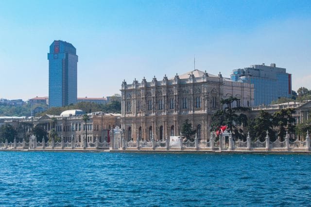 Palácio Dolmabahçe (Lado Europeu)