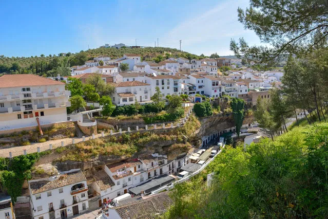 Ruas setenil de las bodegas