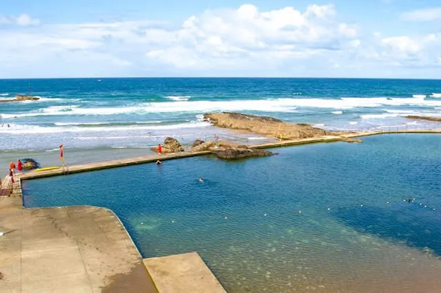 Bude Sea pool Cornwall