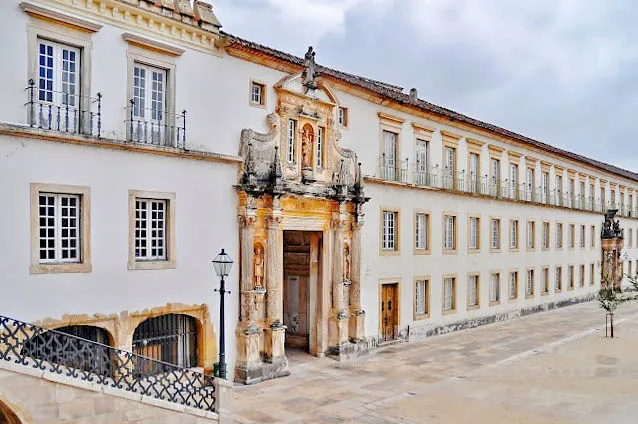 Porta Ferrea