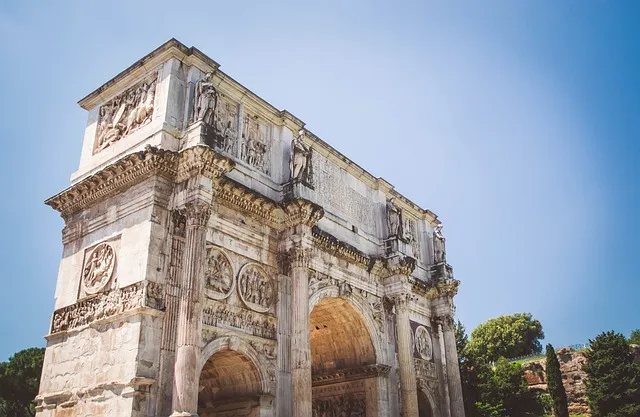 atrações gratuitas roma Arco Constantino