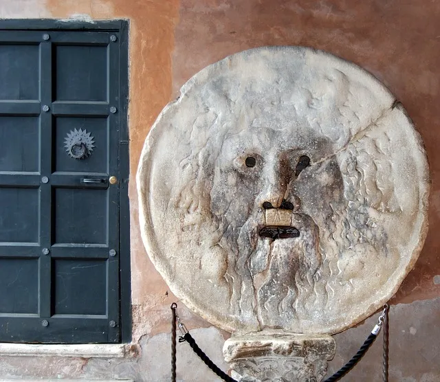 Santa Maria in Cosmedin ou Basílica de Santa Maria em Cosmedin Boca della Verita