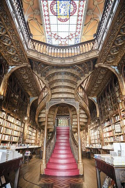 Lello instagramáveis do Porto