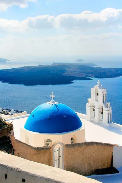 igreja Três Sinos de Fira instagramáveis de Santorini